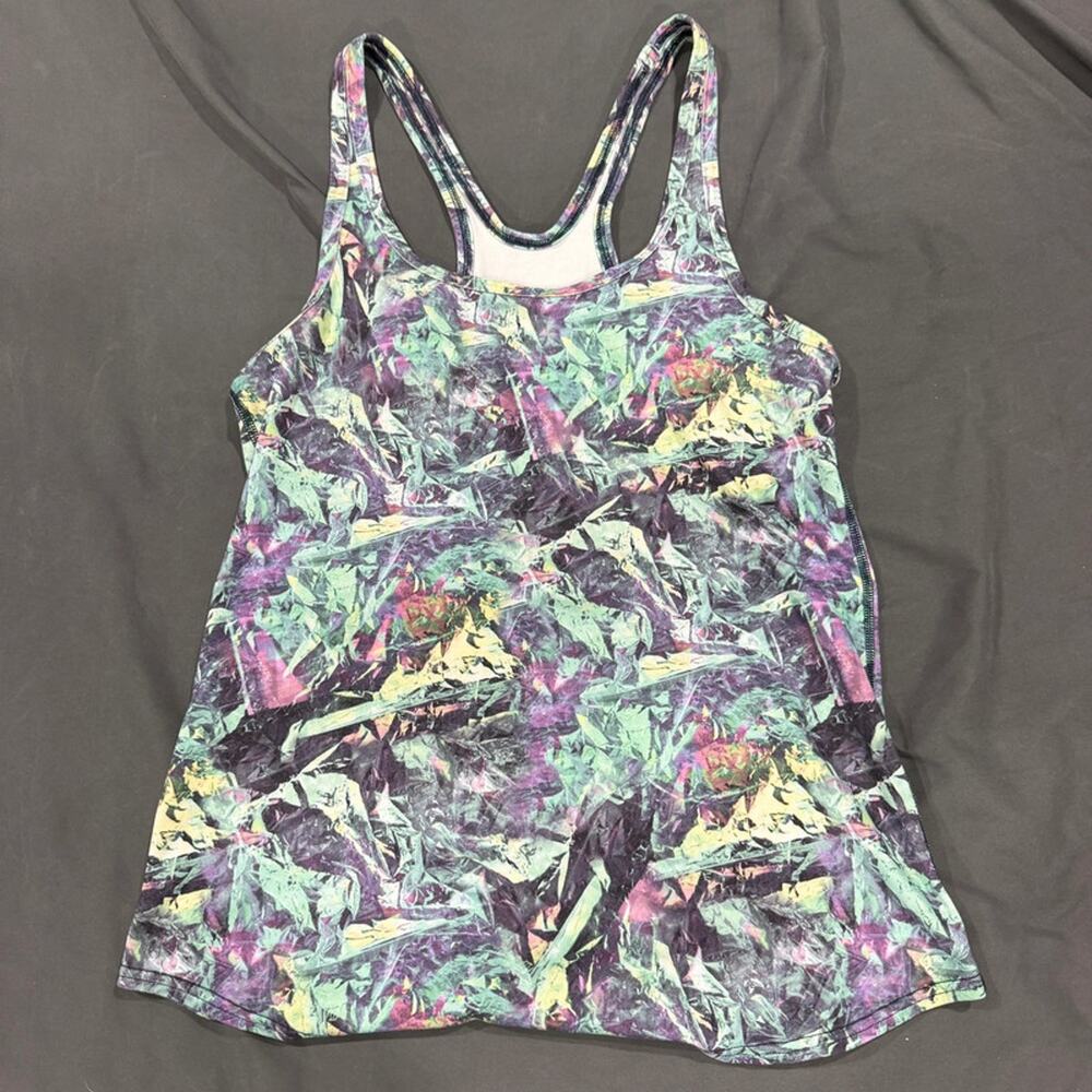 Lululemon studio racerback tank best for 6/8
